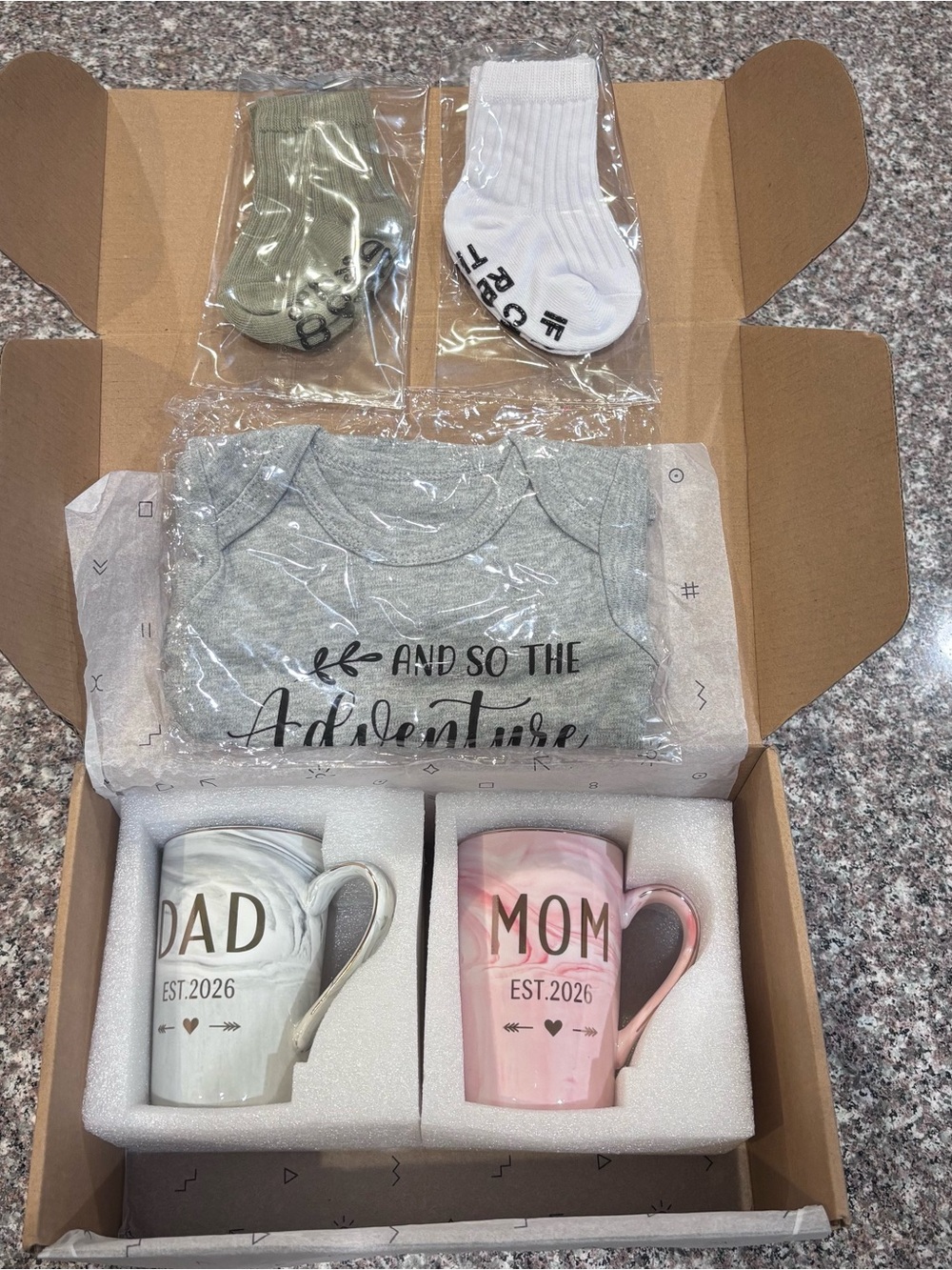 New Parents Gift Set Est 2026 Pregnancy Announcement Gifts for Couples-First ...